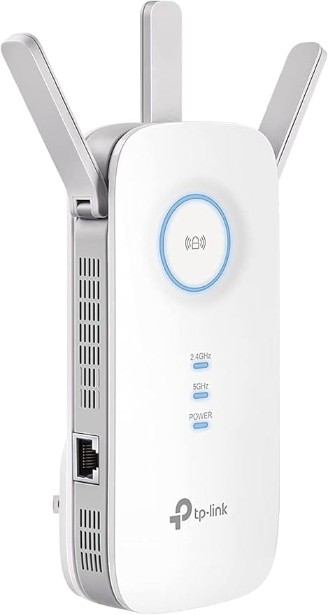 Repetidor TP-Link RE550 AC1900 com três antenas externas e OneMesh